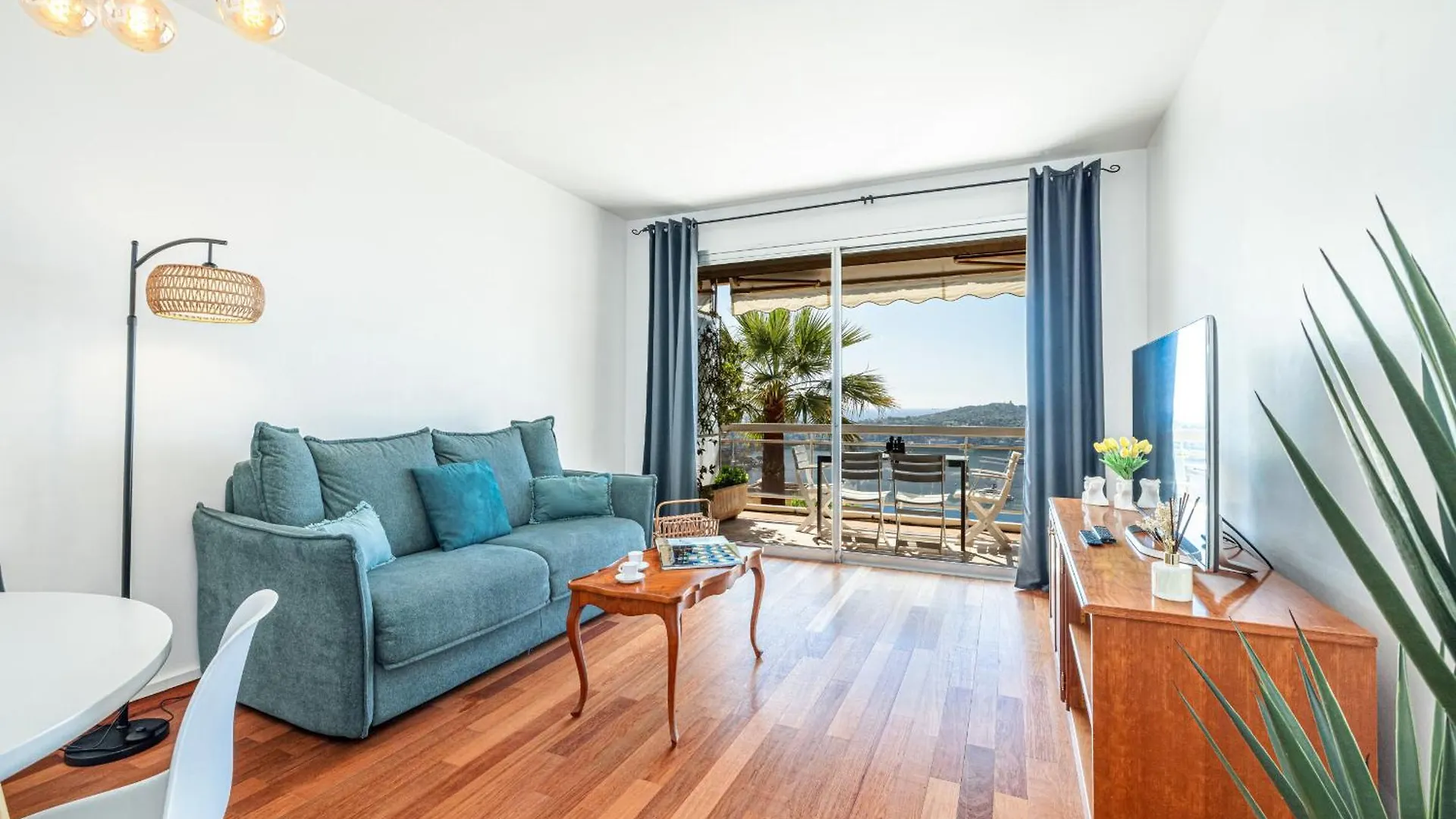 Extraordinary Sea View - 1 Bdr With Ac Apartment Villefranche-sur-Mer